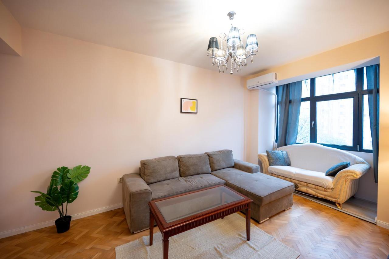 Spacious 1Bdr Apartment Near City Center Sofia Bagian luar foto